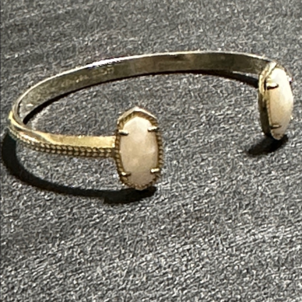 Kendra Scott Elton Silver Plate Mother Of Pearl Cuff Bracelet - Picture 4 of 9